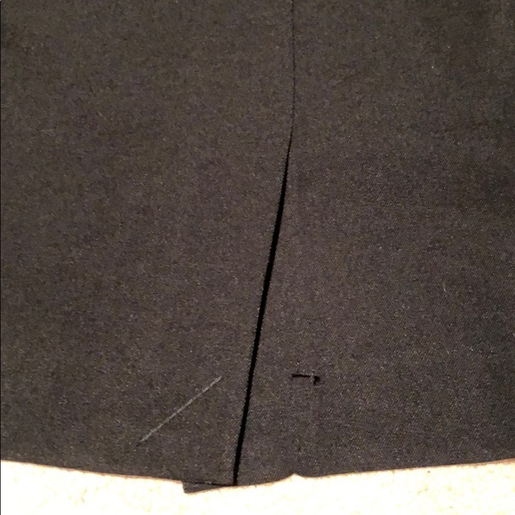 Amanda & Chelsea size 10 NWT black skirt, lined. - Picture 4 of 8